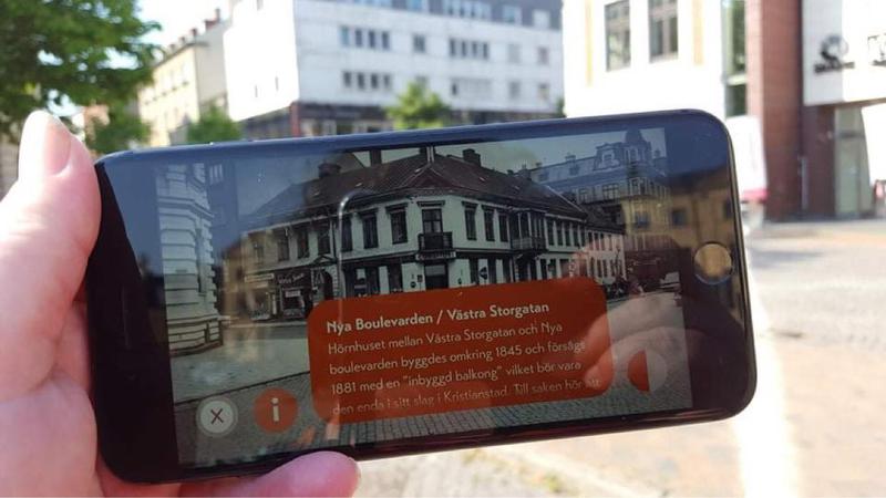 BeHereThen är en app med historiska bilder och texter om byggnader i Kristianstad centrum. 