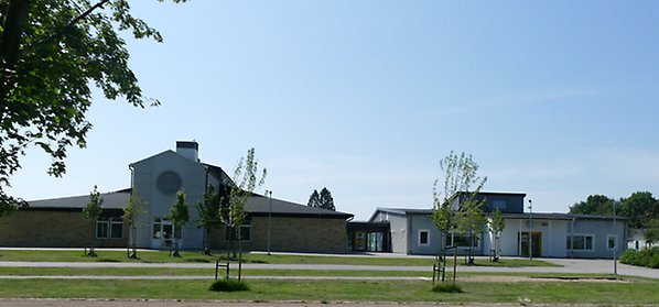 Helgedalskolan, F-6, exteriört